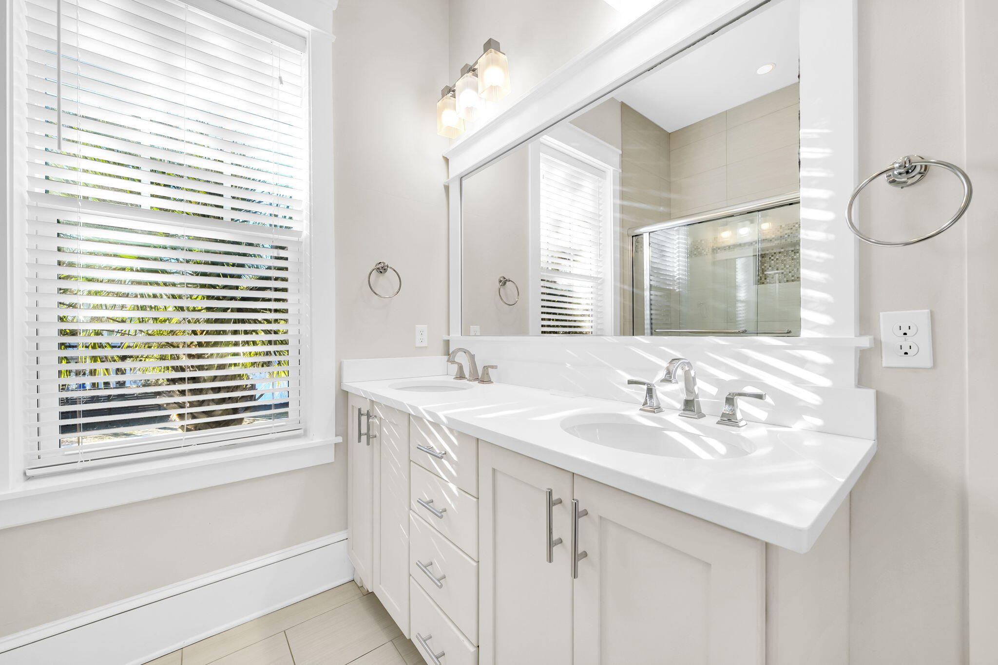 13 Eastern Lake Court