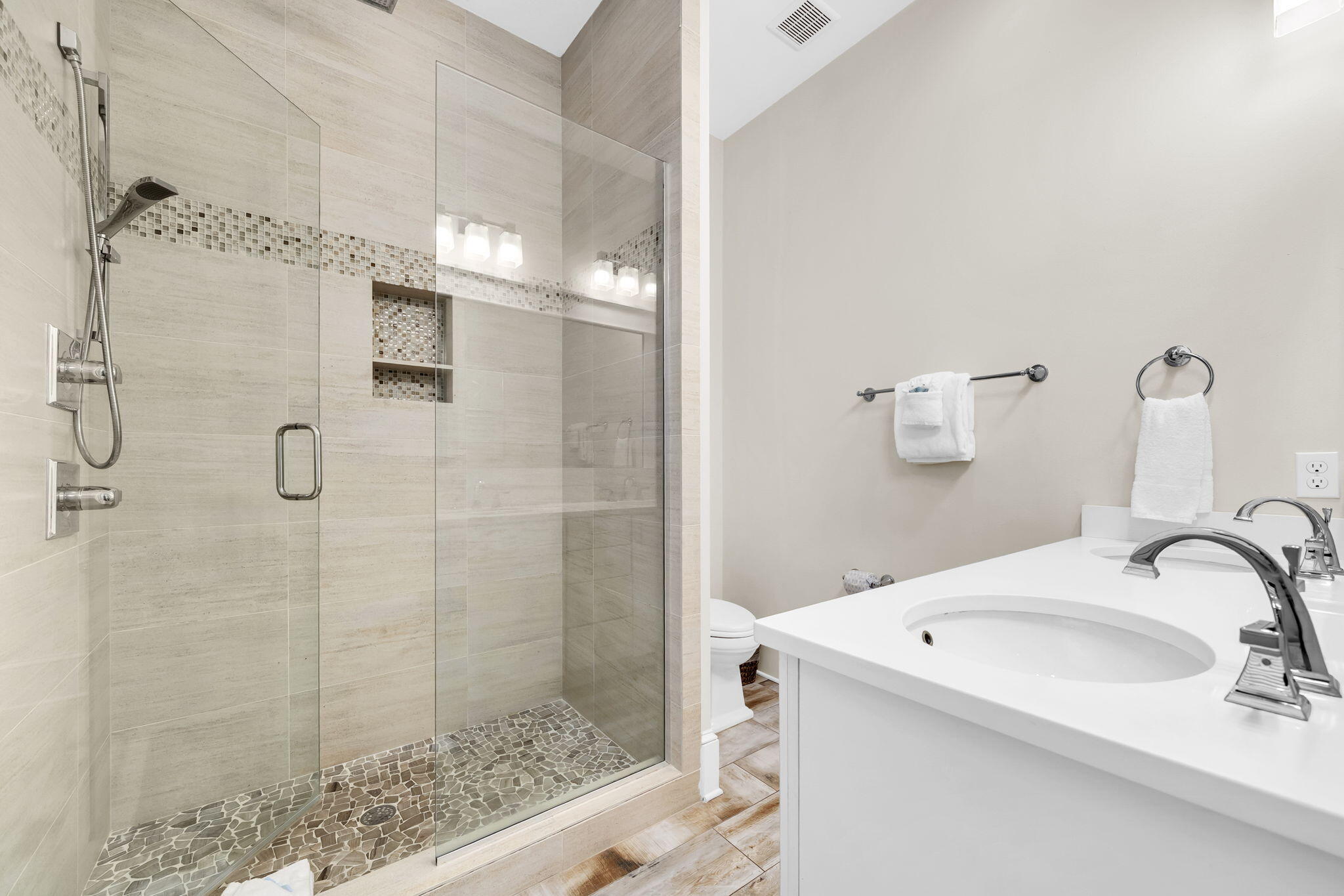 13 Eastern Lake Court