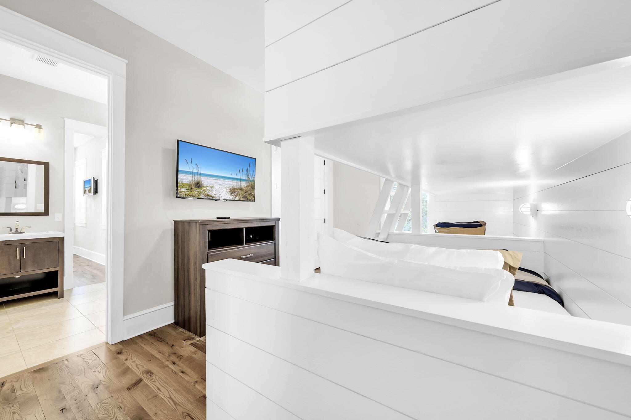 13 Eastern Lake Court