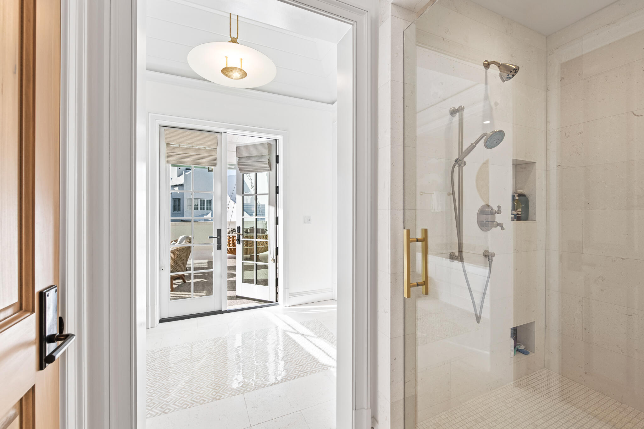 16 Smugglers Alley BB6