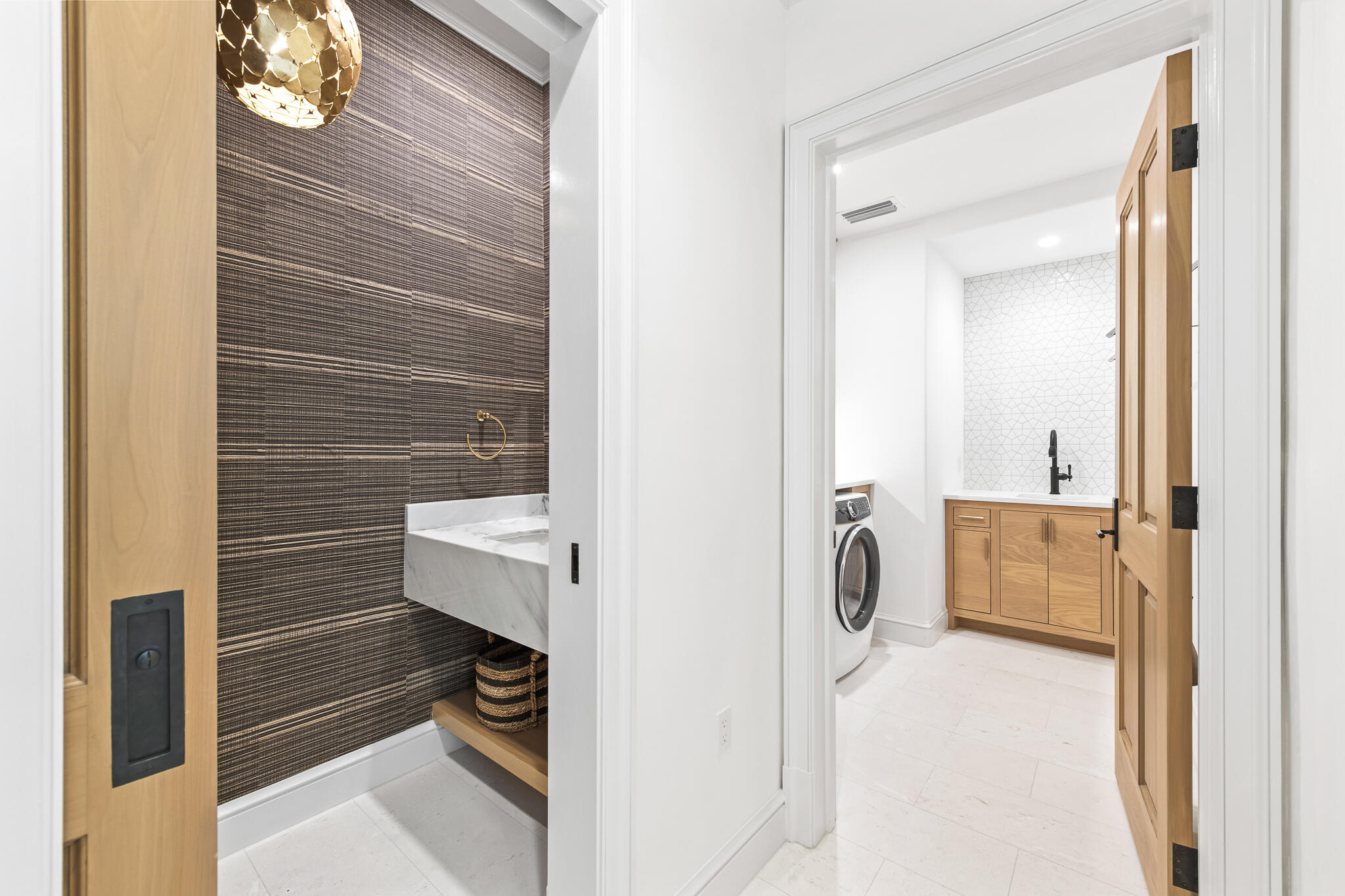 16 Smugglers Alley BB6