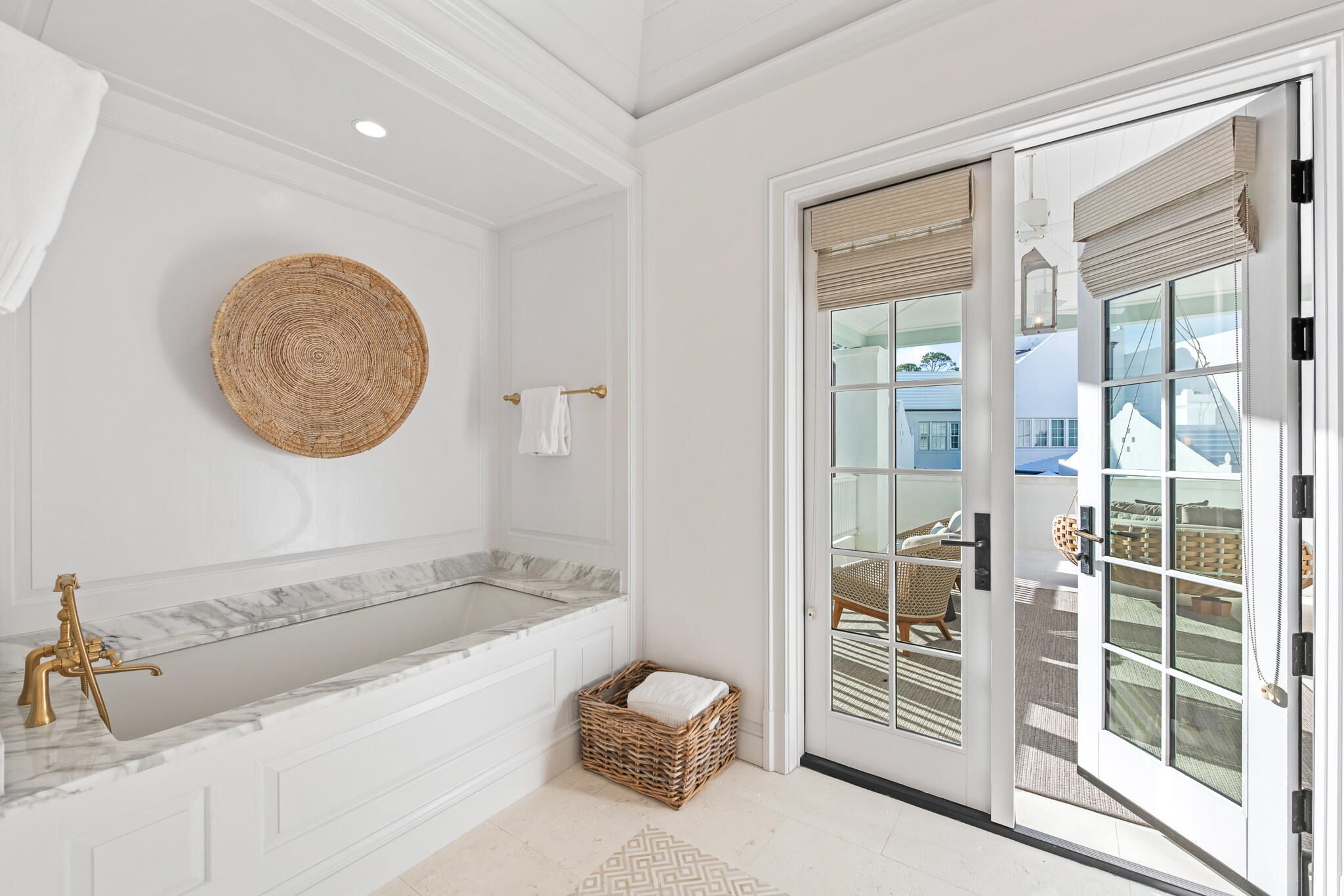 16 Smugglers Alley BB6