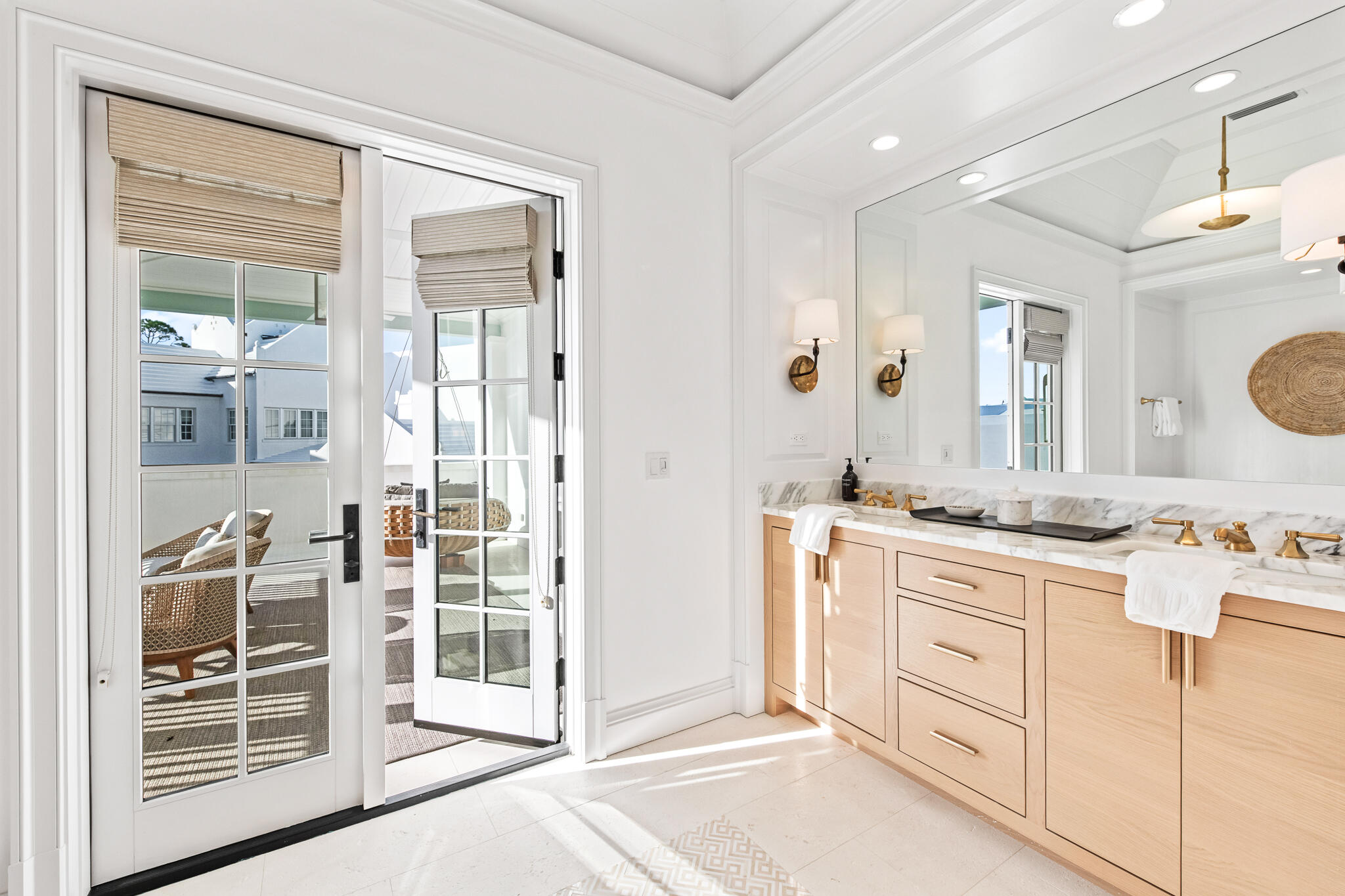 16 Smugglers Alley BB6