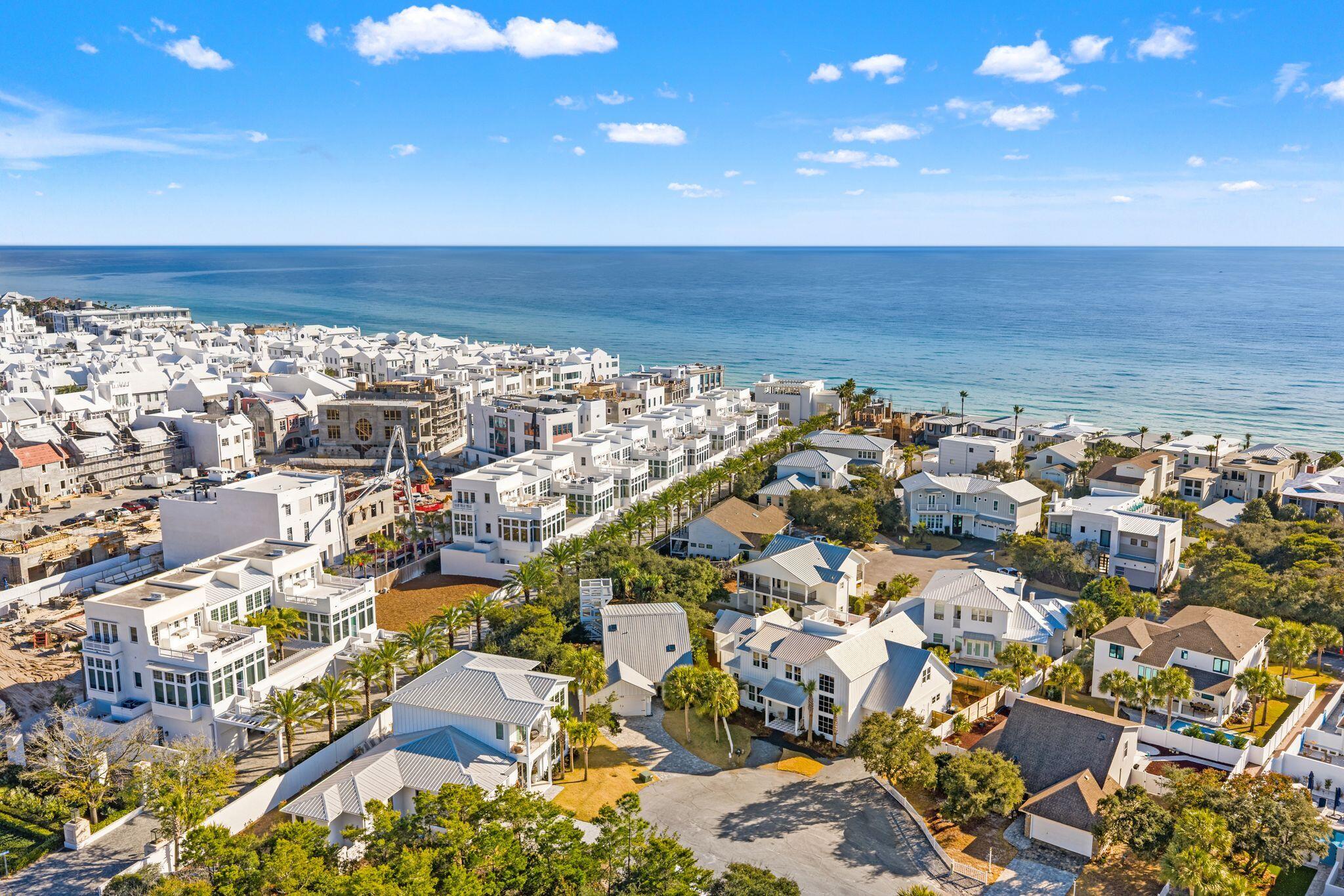 180 Walton Bonita Drive