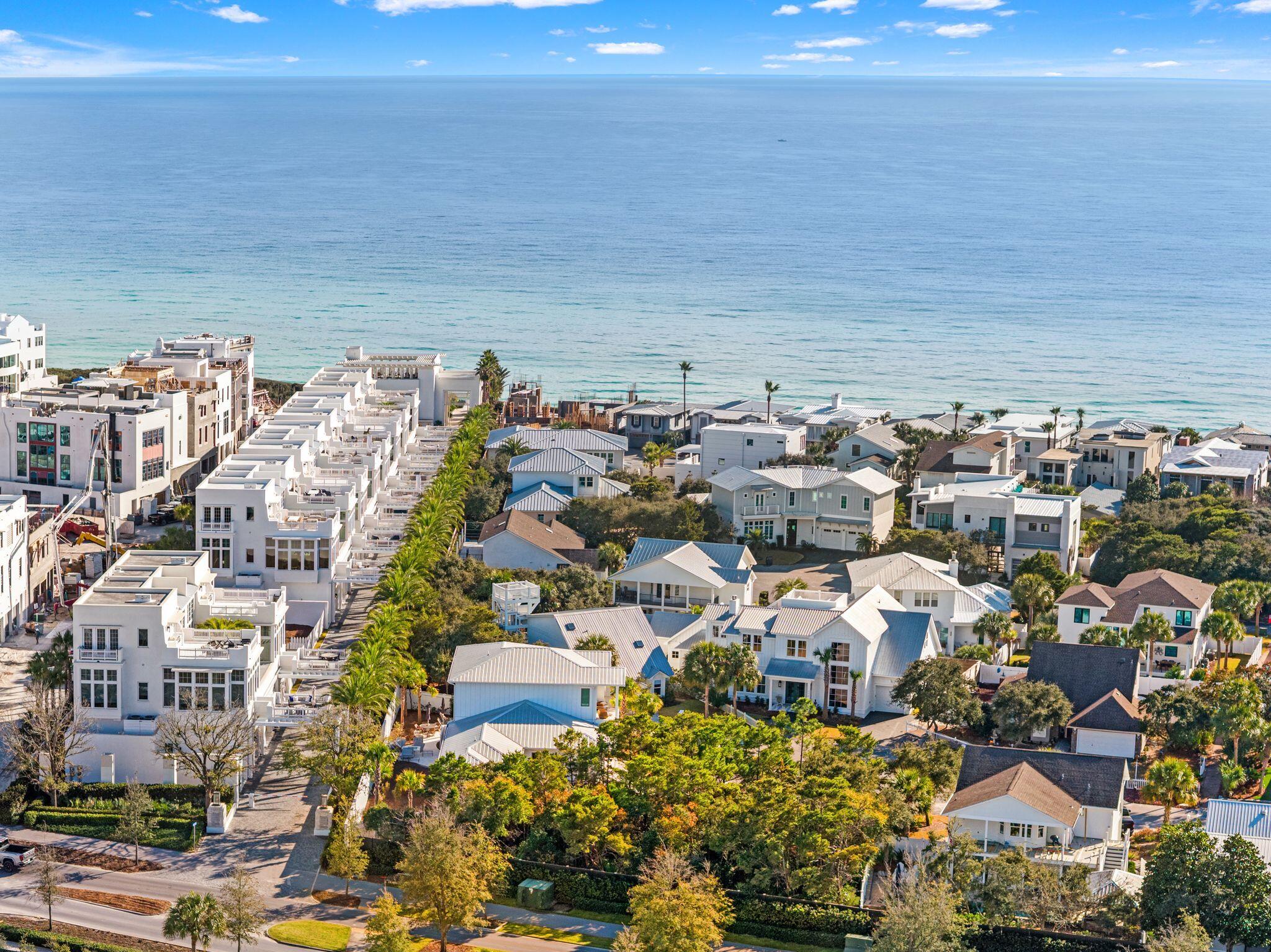 180 Walton Bonita Drive