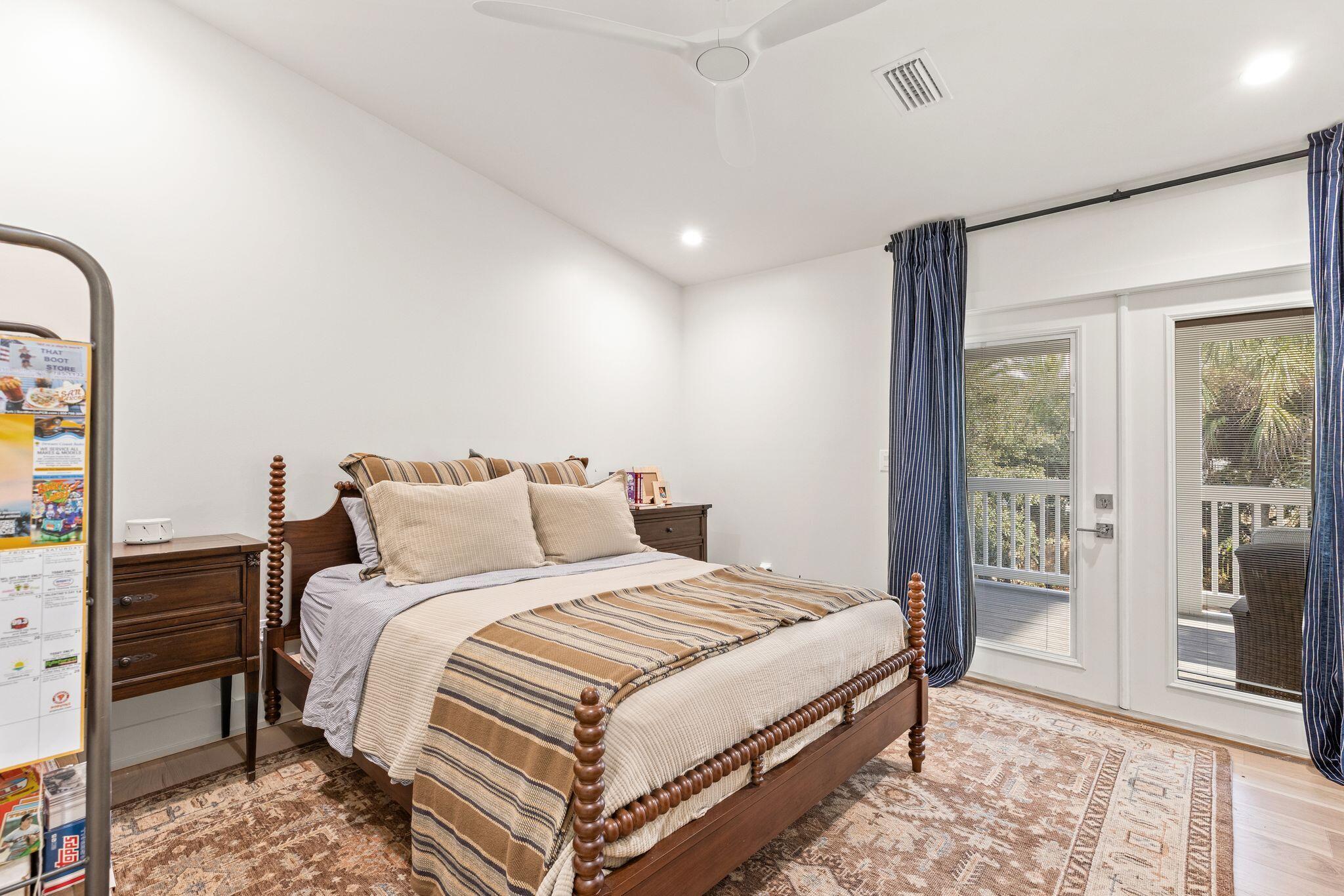 180 Walton Bonita Drive