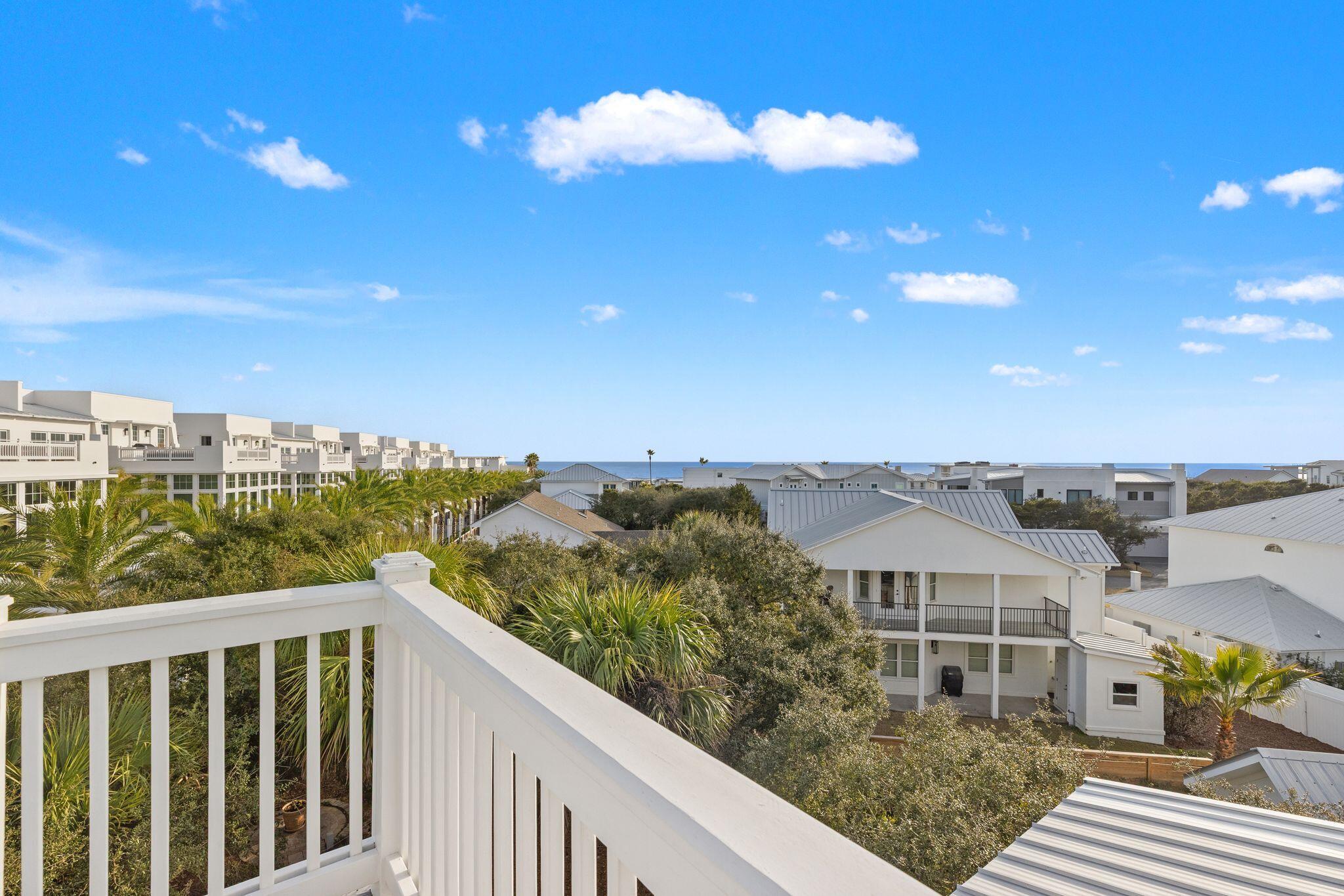 180 Walton Bonita Drive