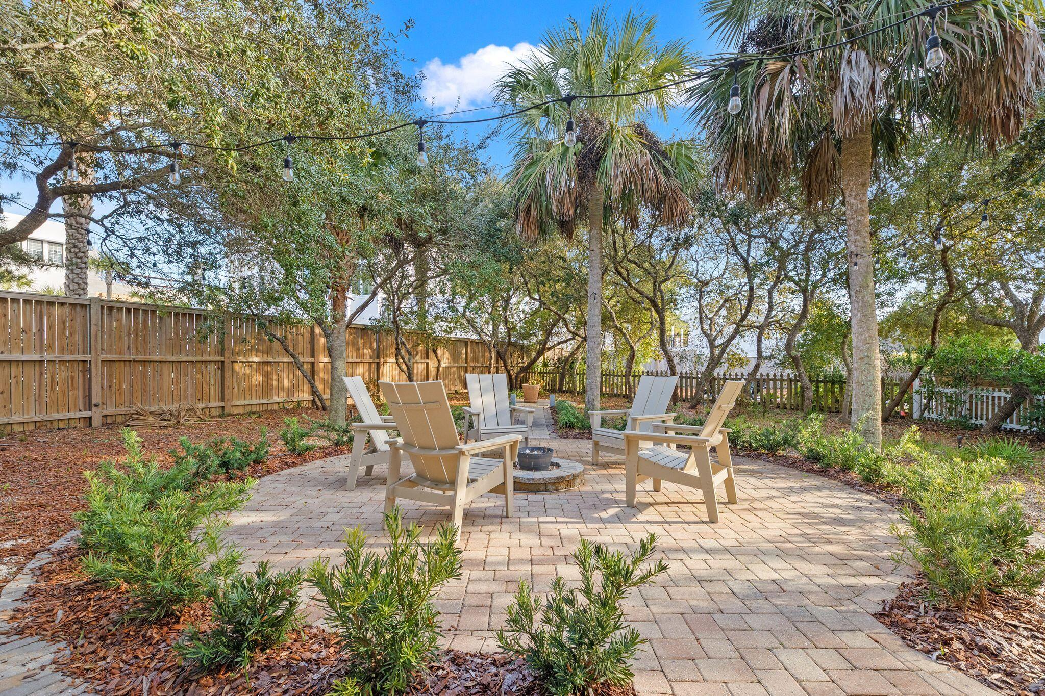 180 Walton Bonita Drive