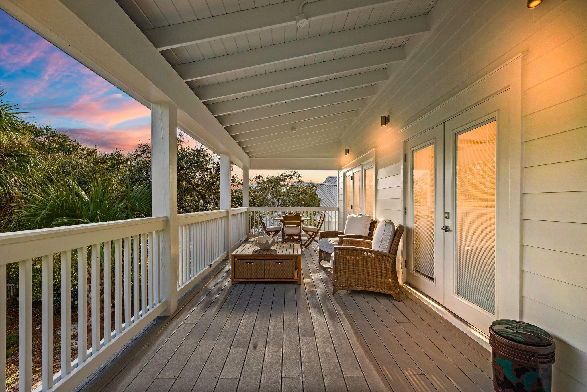 180 Walton Bonita Drive