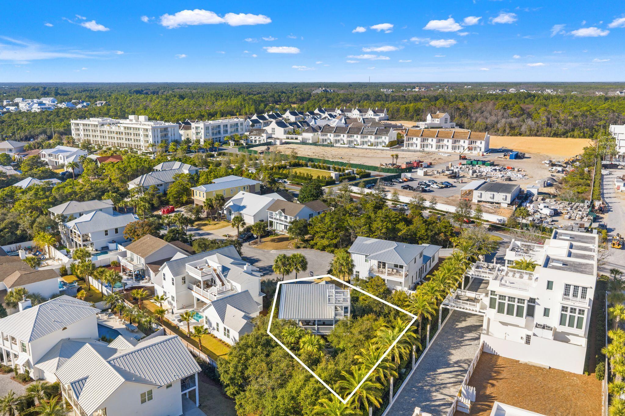 180 Walton Bonita Drive