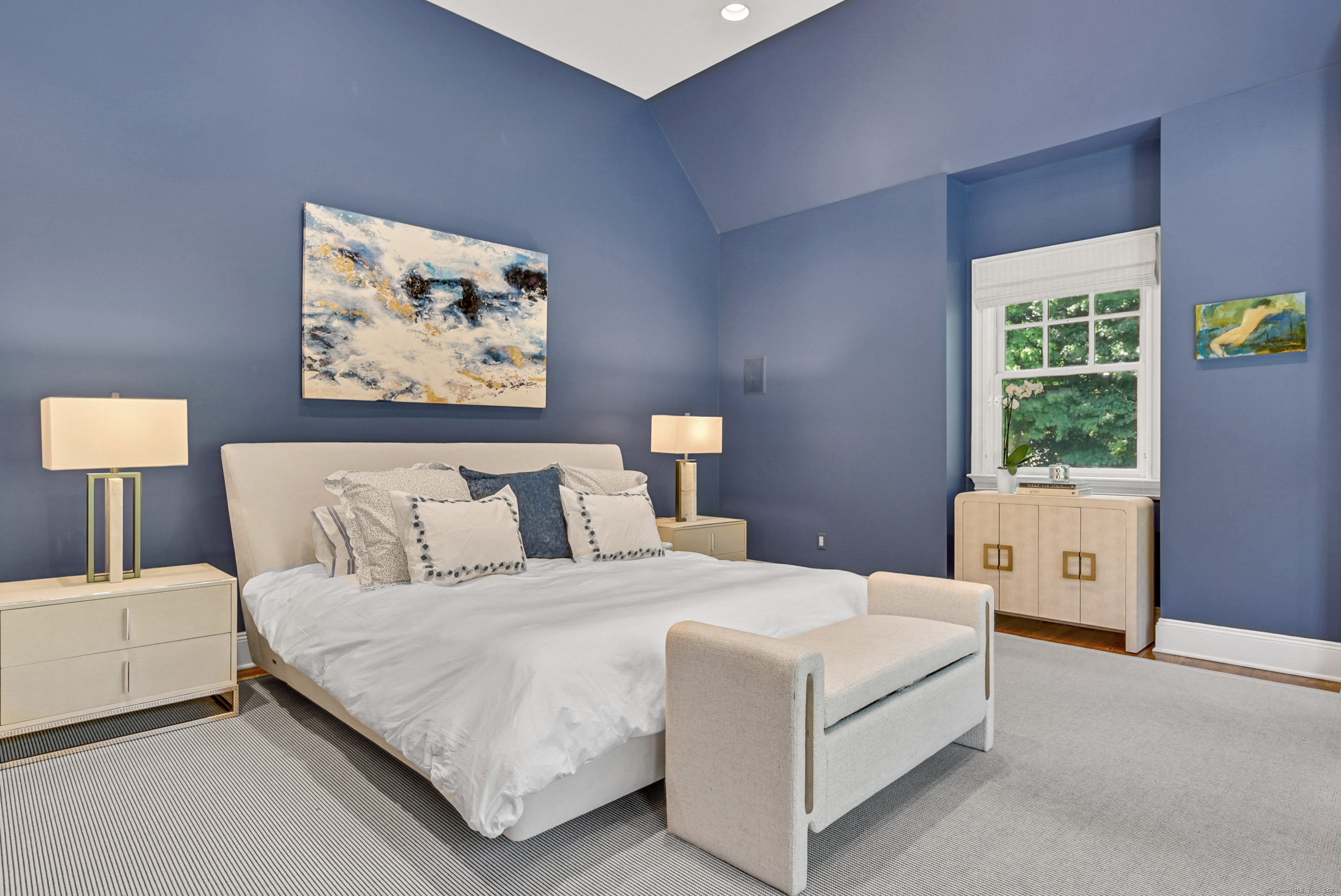 5 Woodland Drive