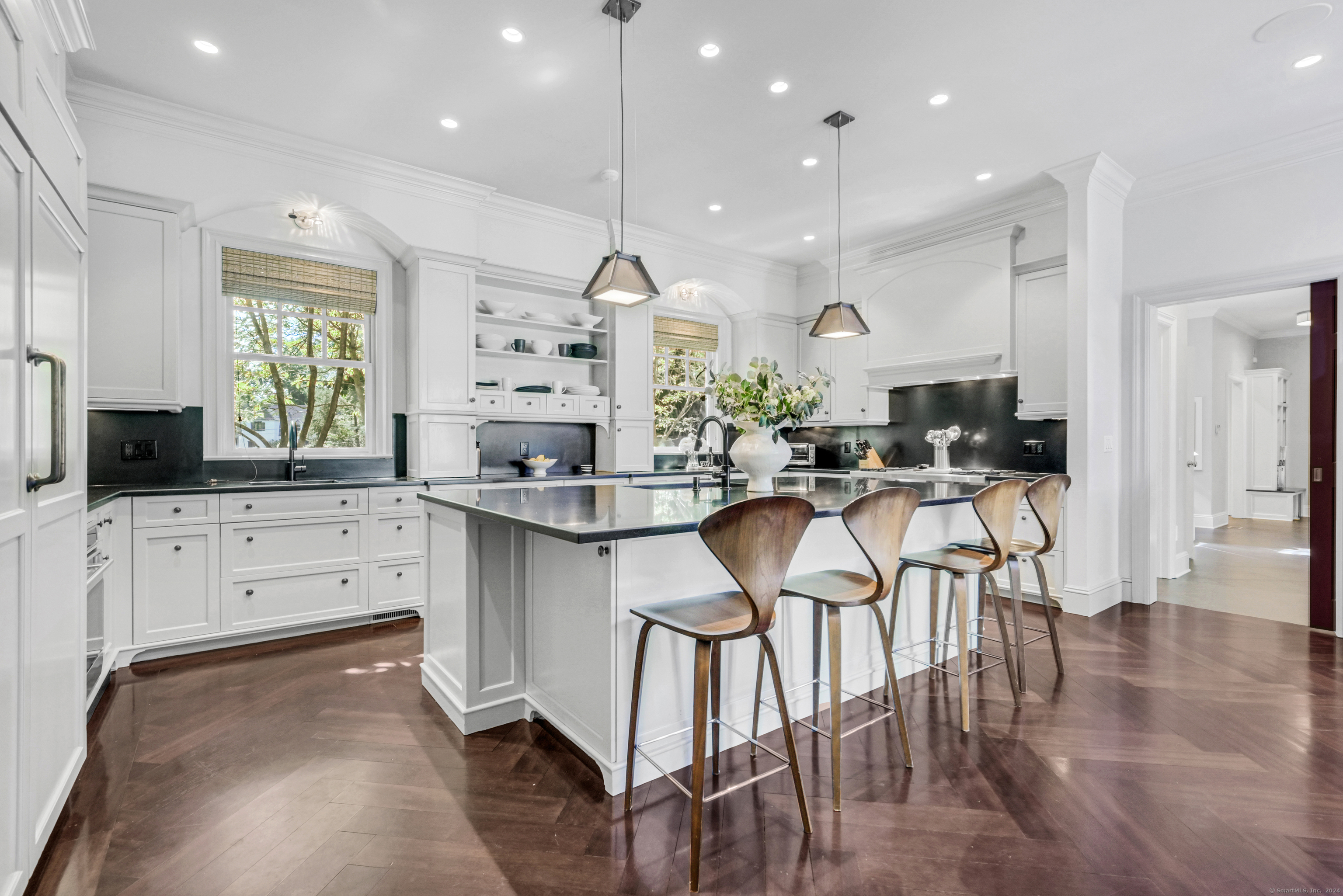 5 Woodland Drive