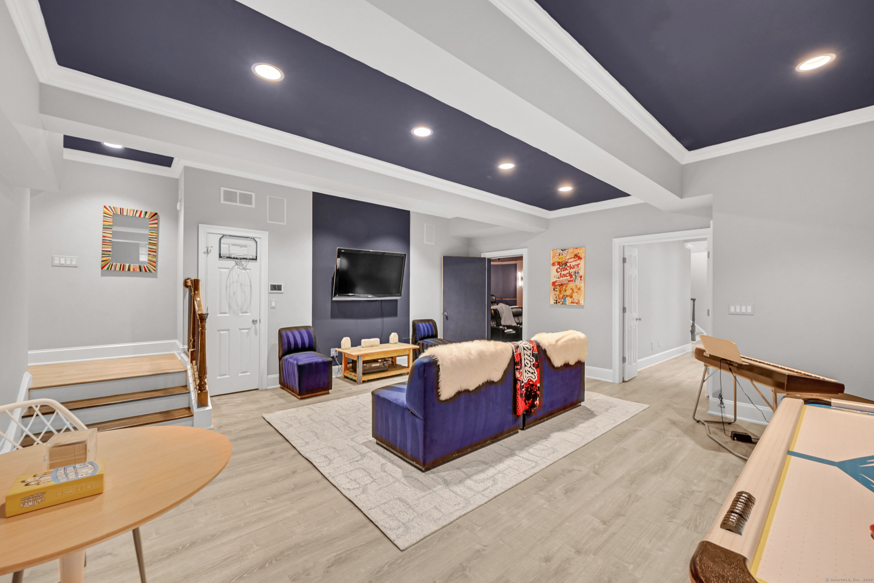 5 Woodland Drive