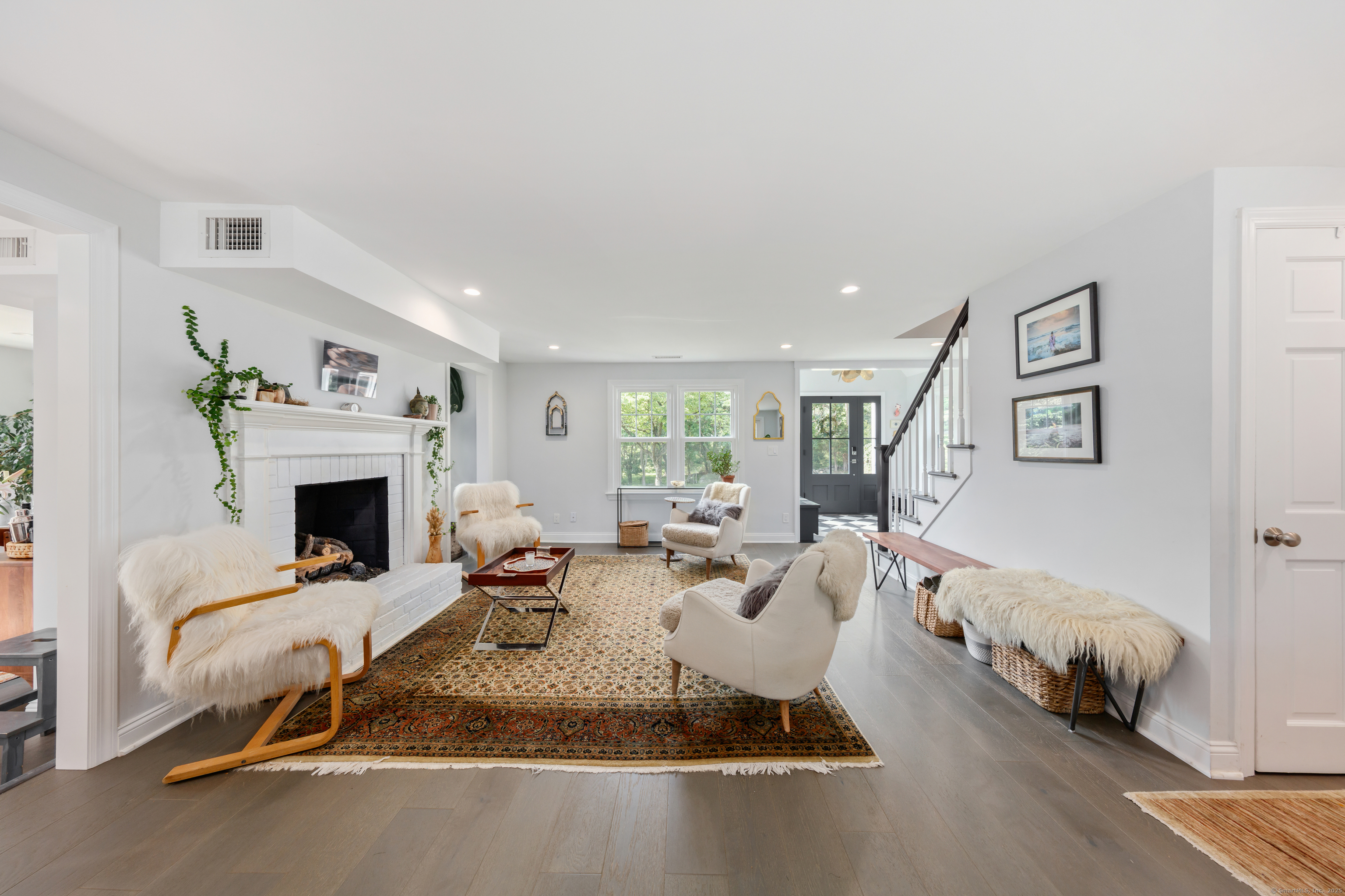 8 Heather Hill