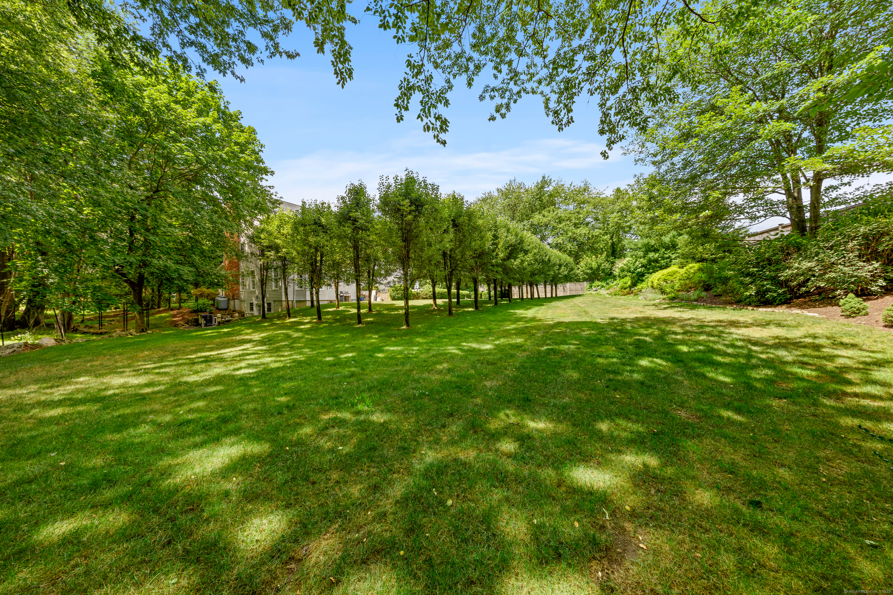 3A Iris Lane