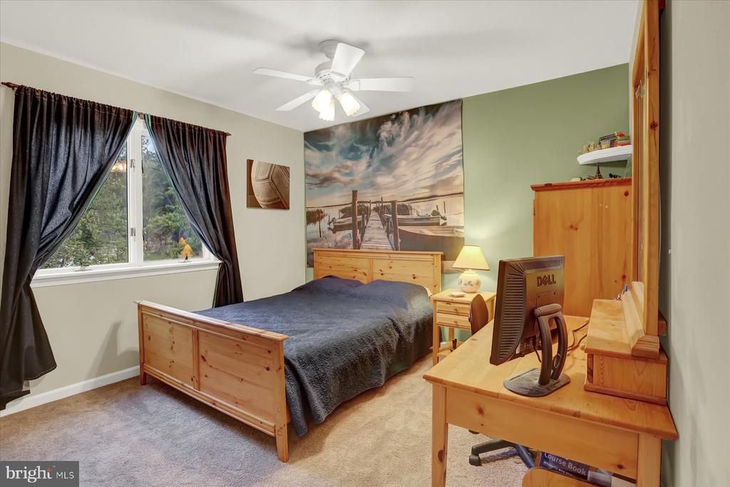 4444 DUNMORE DRIVE