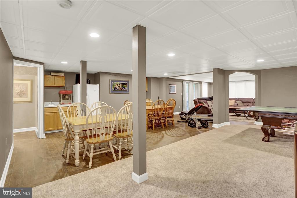 4444 DUNMORE DRIVE