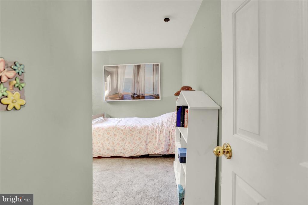 4444 DUNMORE DRIVE