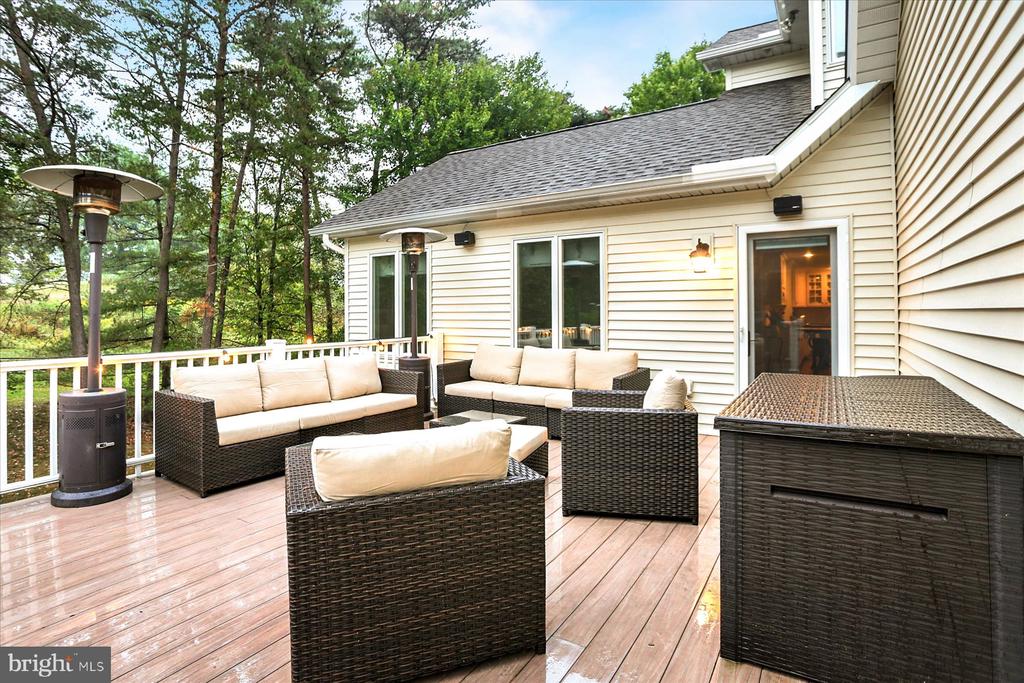 4444 DUNMORE DRIVE