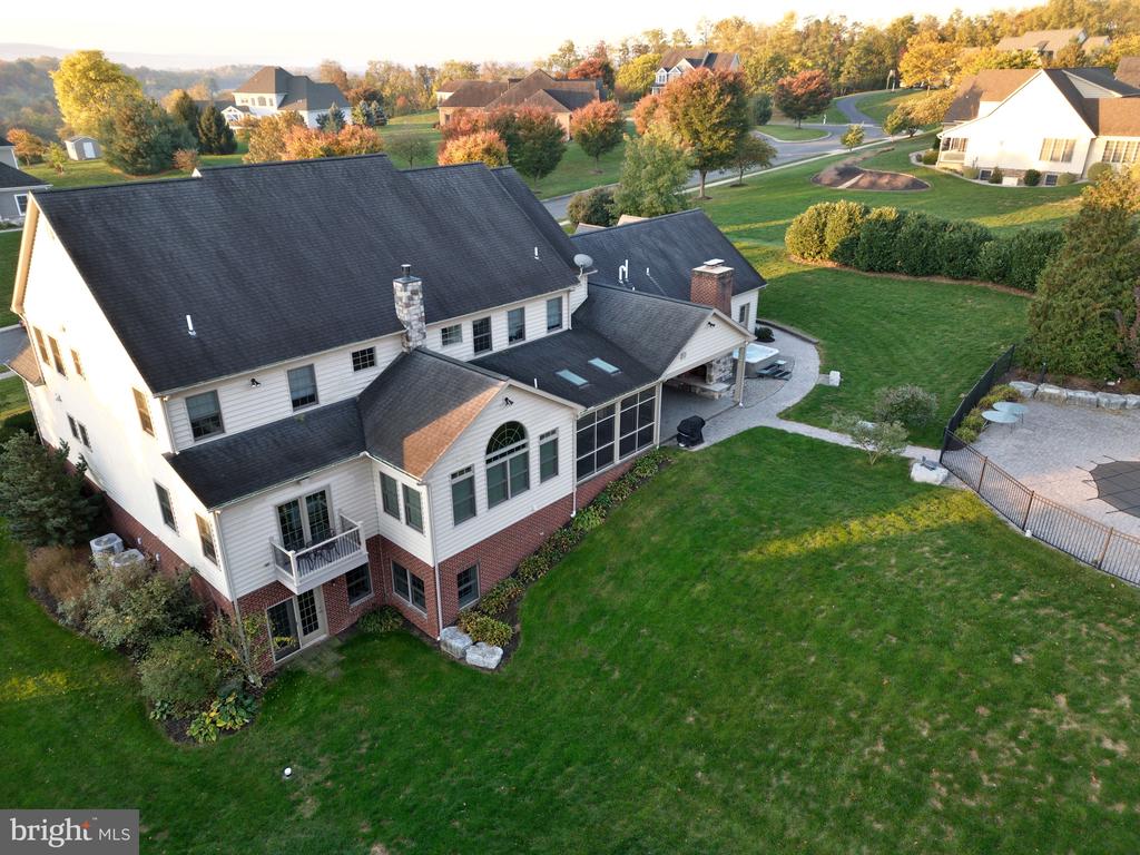 35 COBBLE LANE