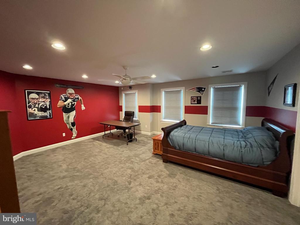 35 COBBLE LANE