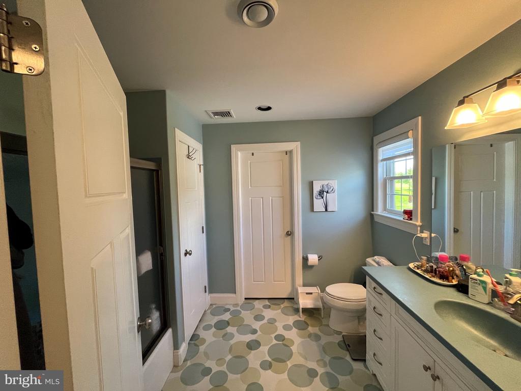35 COBBLE LANE