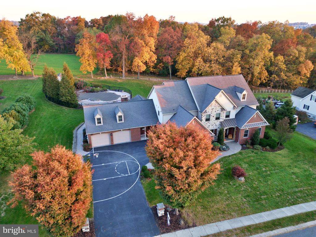 35 COBBLE LANE