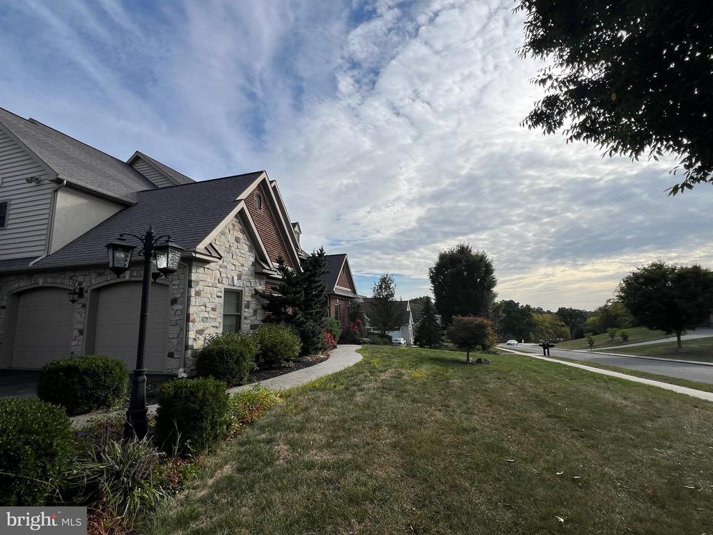 35 COBBLE LANE