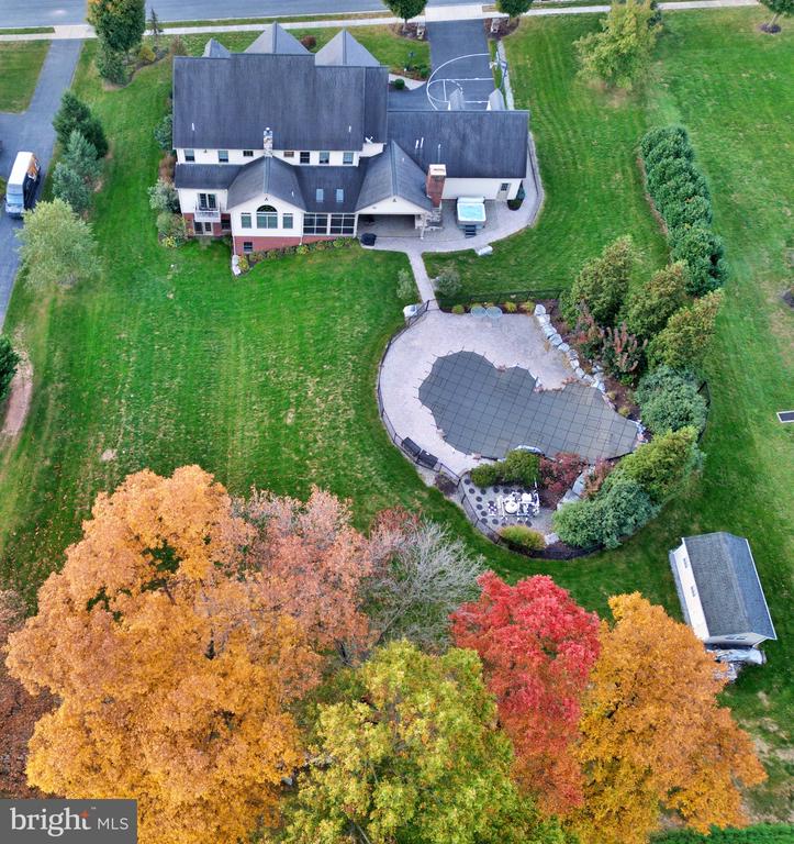 35 COBBLE LANE