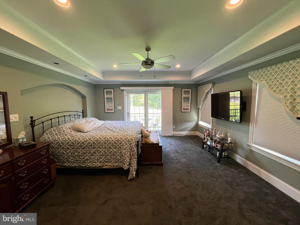 35 COBBLE LANE