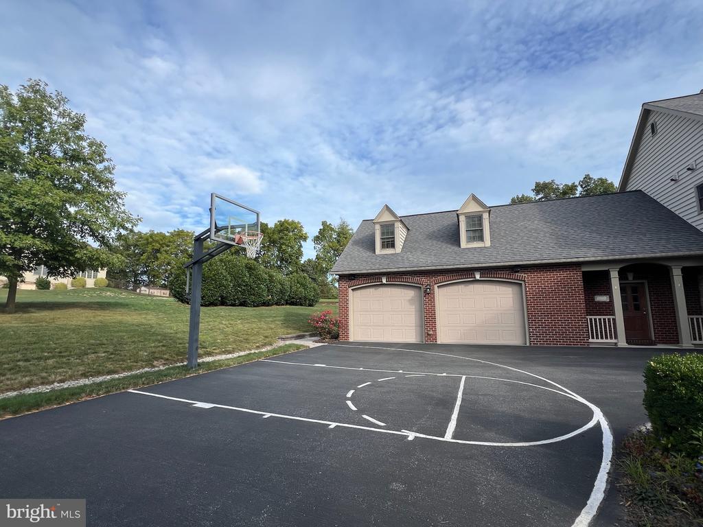 35 COBBLE LANE