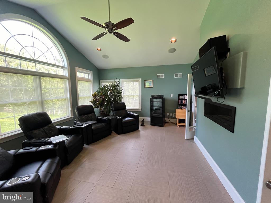 35 COBBLE LANE