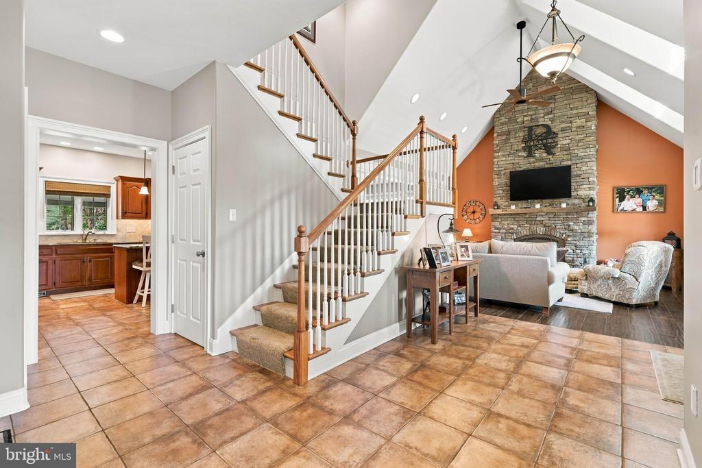 31 COBBLE LANE