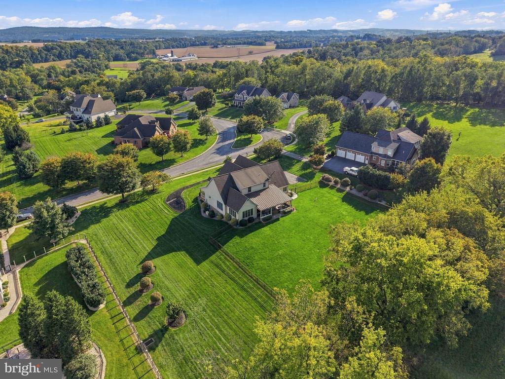 31 COBBLE LANE