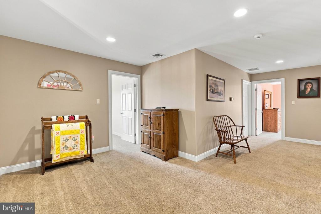 31 COBBLE LANE