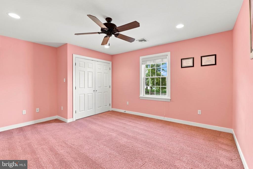 31 COBBLE LANE