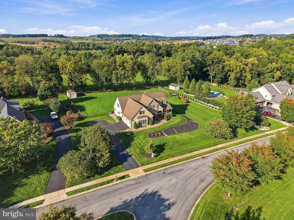 31 COBBLE LANE