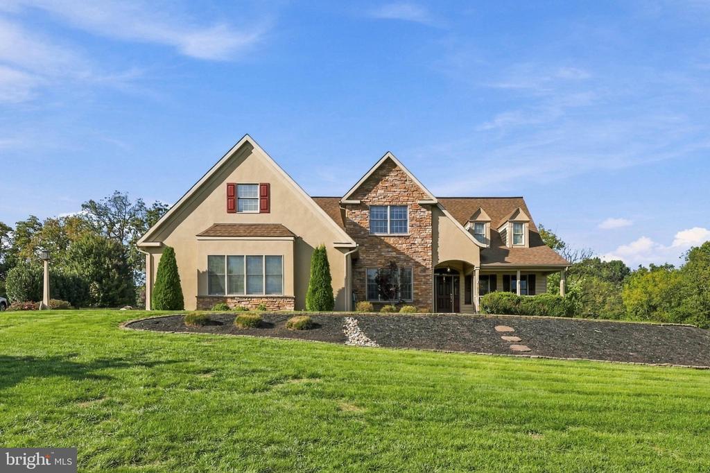 31 COBBLE LANE