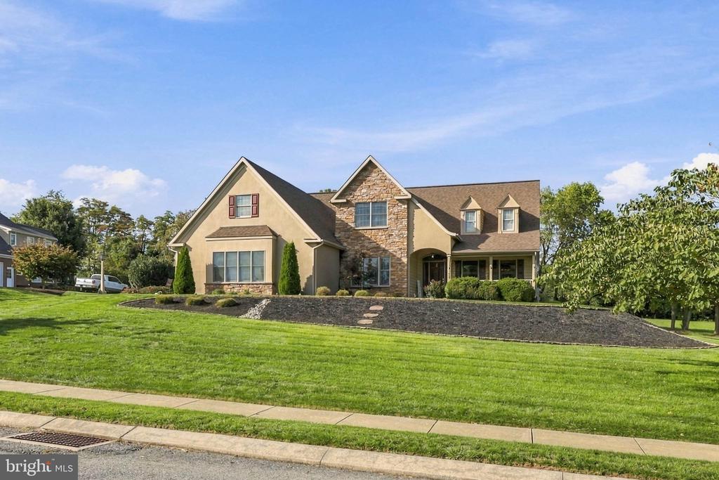 31 COBBLE LANE