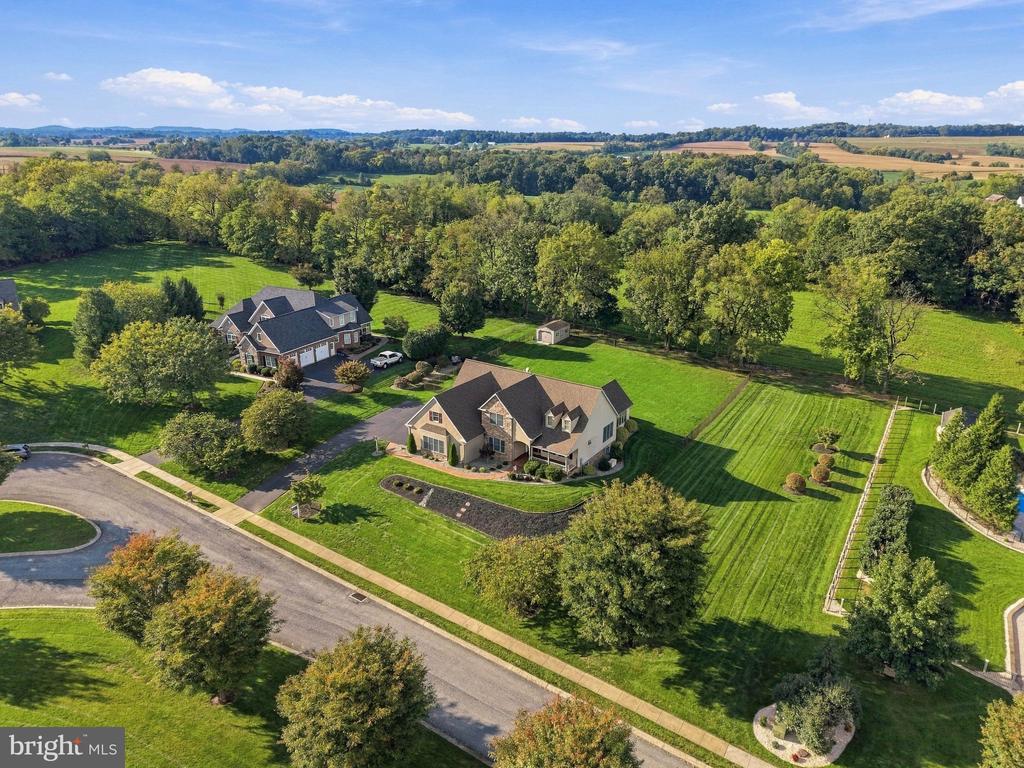 31 COBBLE LANE