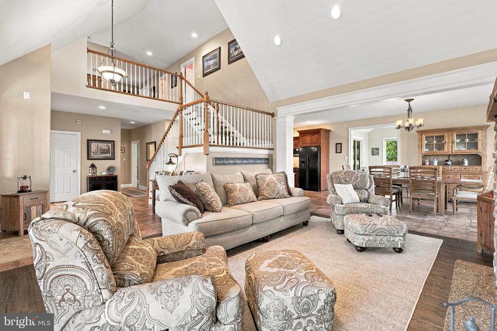 31 COBBLE LANE