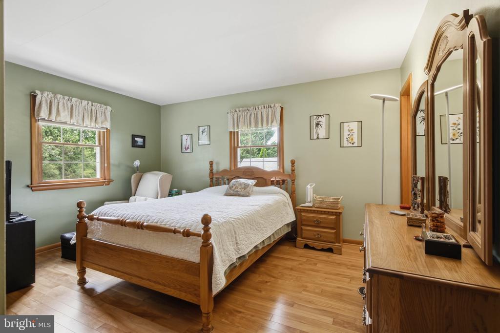 1007 BEAR CREEK ROAD