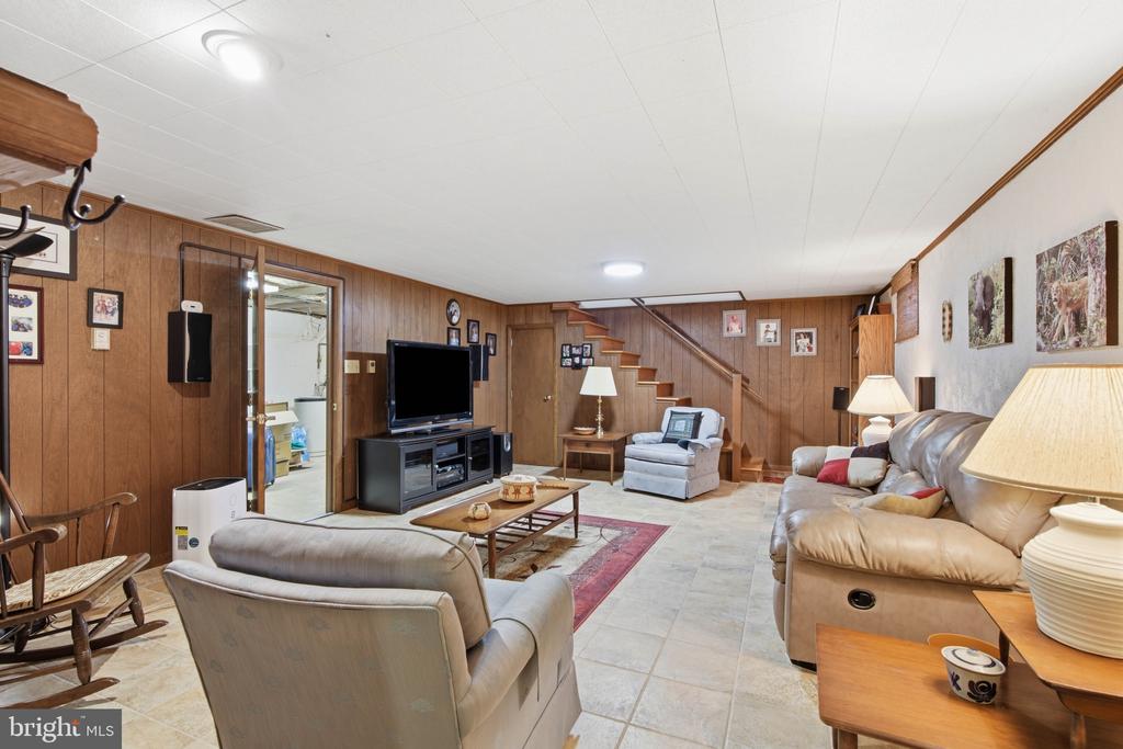 1007 BEAR CREEK ROAD