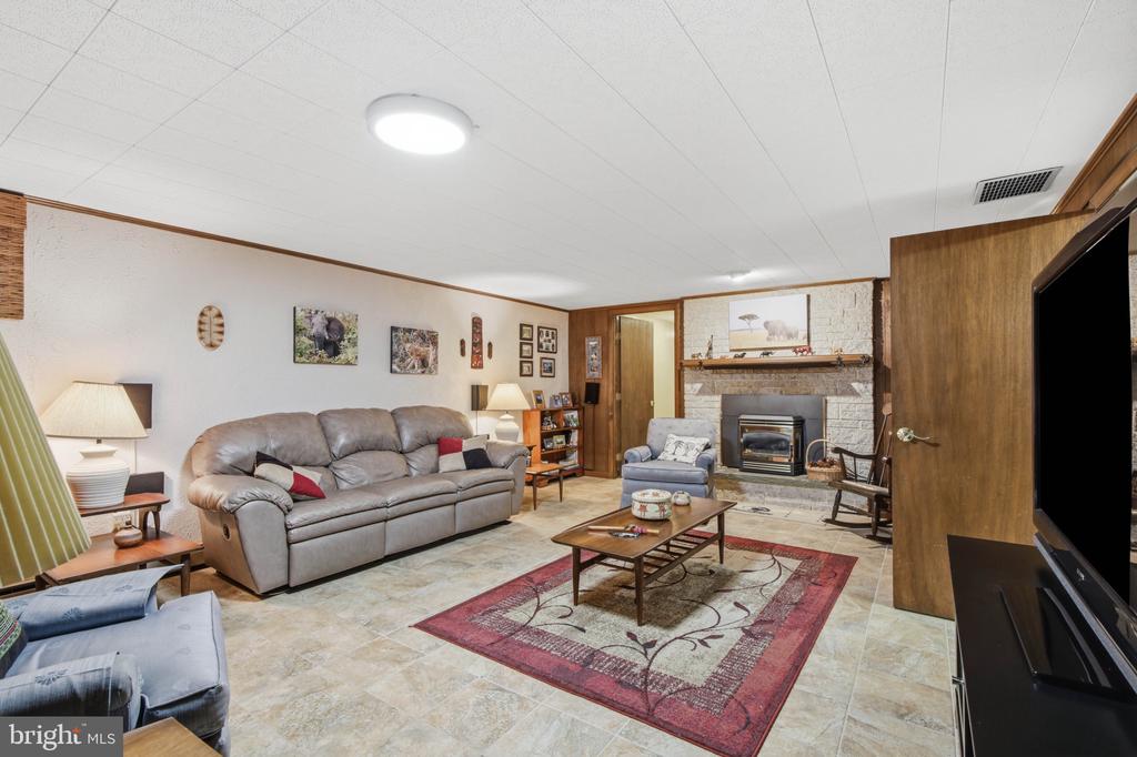 1007 BEAR CREEK ROAD