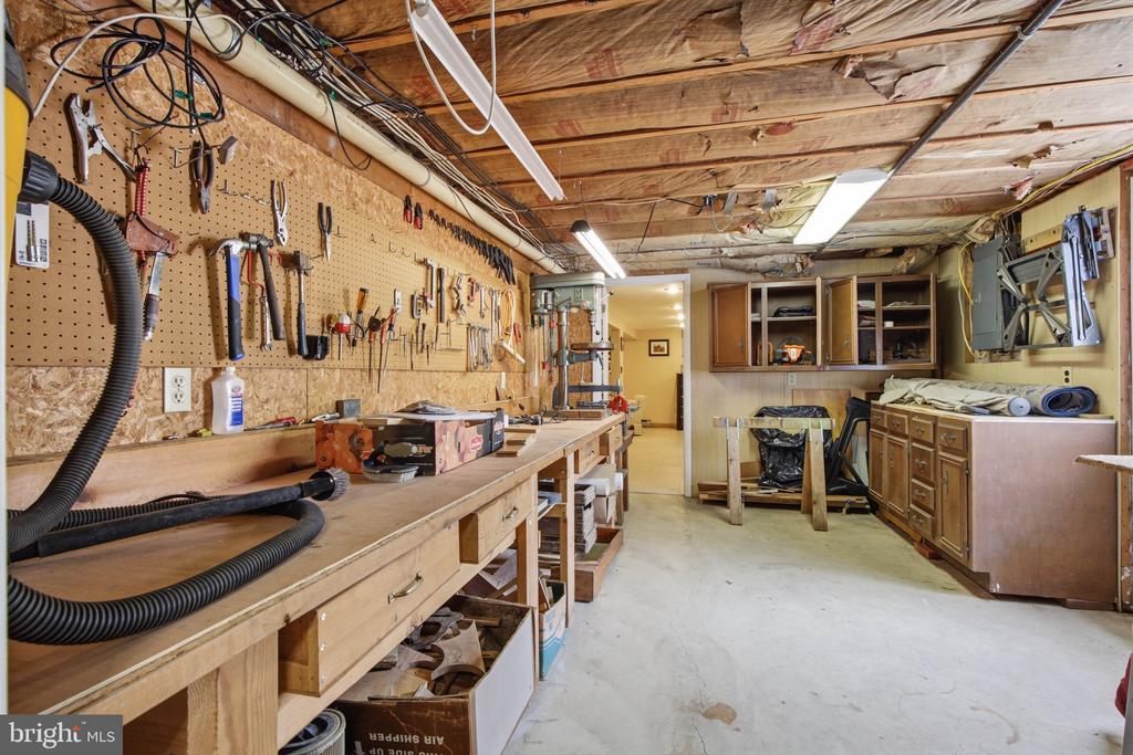 1007 BEAR CREEK ROAD