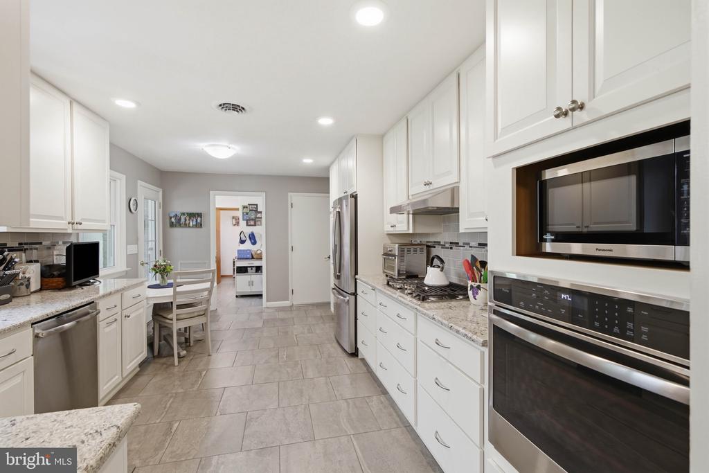1007 BEAR CREEK ROAD