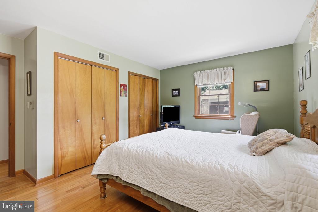 1007 BEAR CREEK ROAD