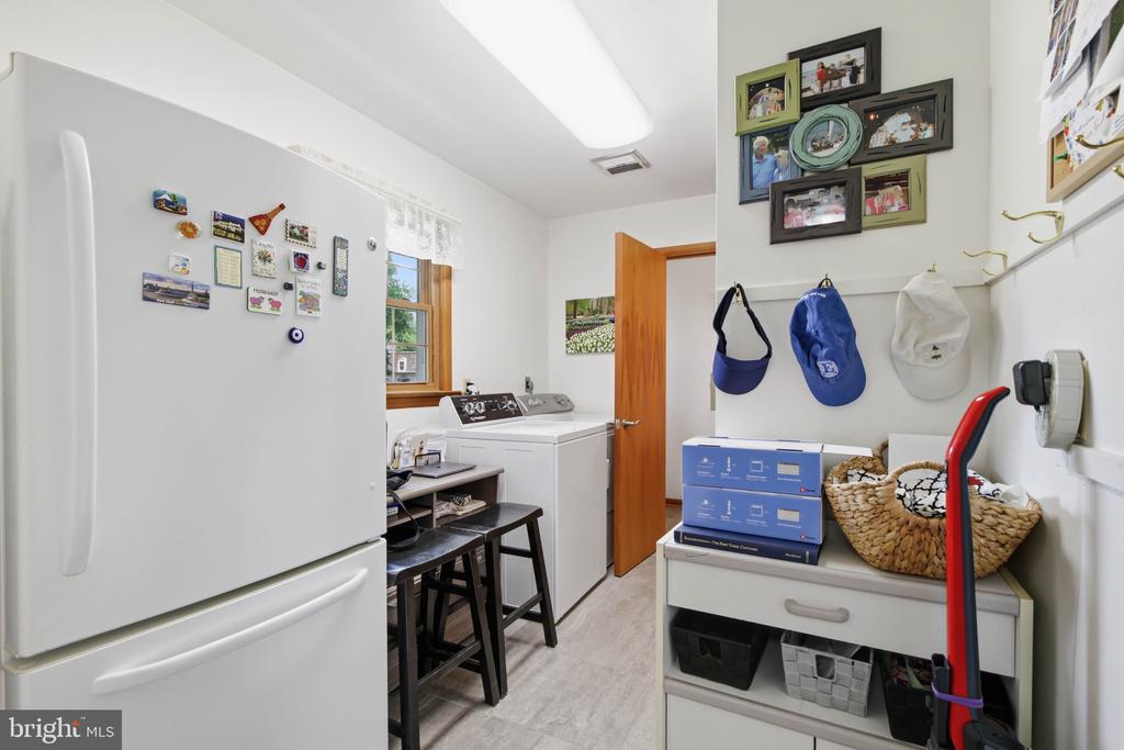 1007 BEAR CREEK ROAD