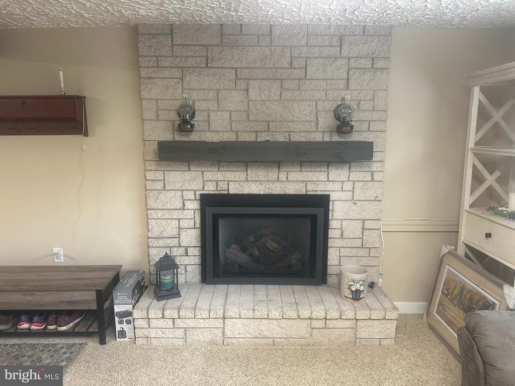 270 HILLTOP VIEW WAY