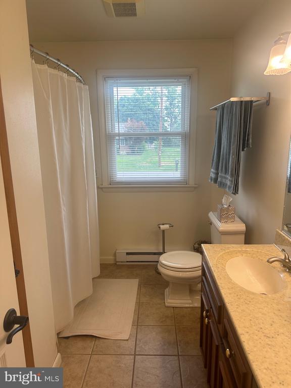 270 HILLTOP VIEW WAY